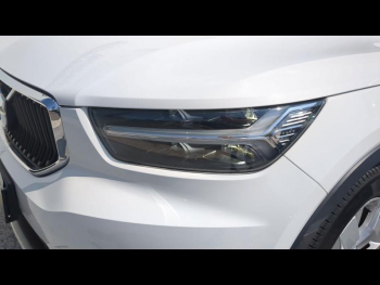 Photo 19 du bon plan VOLVO XC40 T2 129ch Business occasion à 19990 €