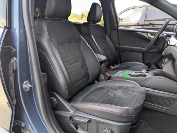 Photo 19 du bon plan FORD Kuga 2.5 Duratec 190ch FHEV E85 ST-Line X BVA occasion à 28900 €