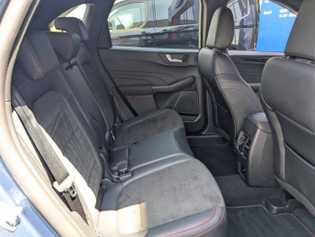 Photo 21 du bon plan FORD Kuga 2.5 Duratec 190ch FHEV E85 ST-Line X BVA occasion à 28900 €