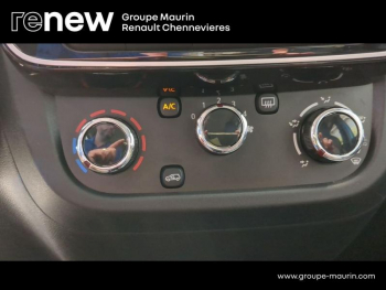 Photo 49 du bon plan DACIA Spring 45ch Expression occasion à 10999 €