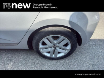 Photo 17 du bon plan RENAULT Clio 1.0 TCe 100ch Business occasion à 10490 €