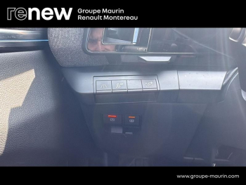 Photo 22 du bon plan RENAULT Megane E-Tech Electric EV60 220ch Techno super charge occasion à 22900 €