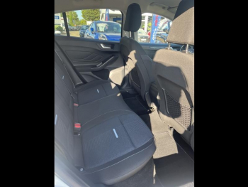 Photo 14 du bon plan FORD Focus Active 1.0 Flexifuel mHEV 125ch Active X Powershift occasion à 22990 €