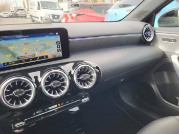 Photo 18 du bon plan MERCEDES-BENZ Classe A 200 d 150ch Progressive Line 8G-DCT occasion à 25990 €