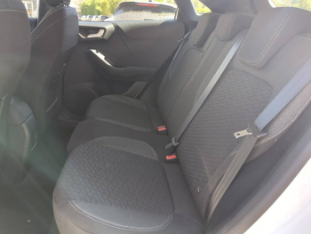 Photo 13 du bon plan FORD Puma 1.0 Flexifuel 125ch S&S mHEV Titanium occasion à 18990 €