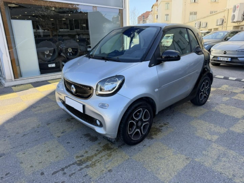 Bon plan SMART Fortwo Coupe 90ch prime twinamic E6c occasion à 12900 €