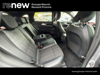 Photo 14 du bon plan RENAULT Austral 1.2 E-Tech full hybrid 200ch Techno occasion à 24990 €