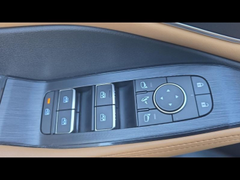 Photo 20 du bon plan NISSAN X-Trail e-4orce 213ch Tekna+ occasion à 35990 €