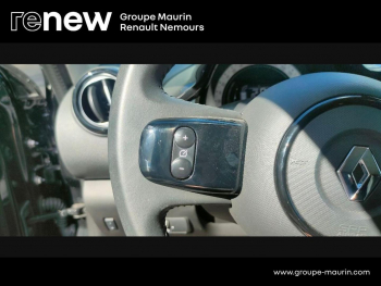 Photo 21 du bon plan RENAULT Twingo E-Tech Electric Urban Night R80 Achat Intégral - 21MY occasion à 13890 €