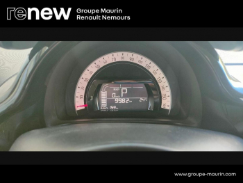 Photo 23 du bon plan RENAULT Twingo E-Tech Electric Urban Night R80 Achat Intégral - 21MY occasion à 13890 €