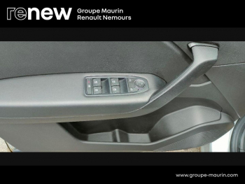 Photo 19 du bon plan RENAULT Captur 1.6 E-Tech hybride 145ch Business occasion à 15890 €