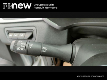 Photo 22 du bon plan RENAULT Captur 1.6 E-Tech hybride 145ch Business occasion à 15890 €