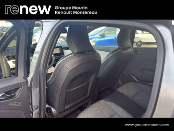 Photo 20 du bon plan RENAULT Clio 1.6 E-Tech 145ch full hybrid Techno occasion à 17490 €