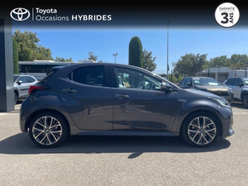 Photo 17 du bon plan TOYOTA Yaris 116h Iconic 5p occasion à 16490 €