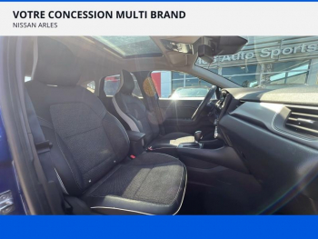 Photo 14 du bon plan RENAULT Captur 1.6 E-Tech hybride 145ch Intens occasion à 17990 €