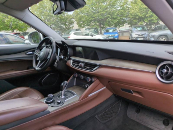 Photo 13 du bon plan ALFA ROMEO Stelvio 2.2 Diesel 210ch Lusso Q4 AT8 occasion à 19900 €