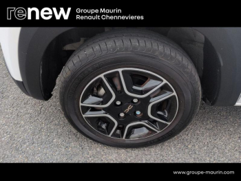 Photo 14 du bon plan DACIA Spring 65ch Extreme occasion à 11990 €