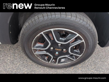 Photo 16 du bon plan DACIA Spring 65ch Extreme occasion à 11990 €