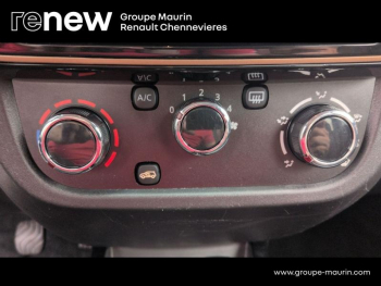 Photo 40 du bon plan DACIA Spring 65ch Extreme occasion à 11990 €