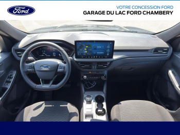Photo 17 du bon plan FORD Kuga 2.5 Duratec 180ch Hybrid FlexiFuel ST-Line Powershift occasion à 32990 €