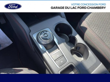 Photo 15 du bon plan FORD Kuga 2.5 Duratec 180ch Hybrid FlexiFuel ST-Line Powershift occasion à 30990 €