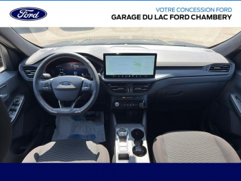 Photo 18 du bon plan FORD Kuga 2.5 Duratec 180ch Hybrid FlexiFuel ST-Line Powershift occasion à 30990 €