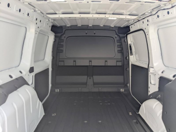 Photo 15 du bon plan FORD Transit Connect VUL L2 1.5 EcoBoost 150ch PHEV Limited BVA6 occasion à 34791 €