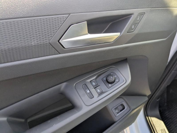 Photo 16 du bon plan FORD Transit Connect VUL L2 1.5 EcoBoost 150ch PHEV Limited BVA6 occasion à 34791 €