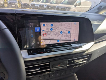 Photo 19 du bon plan FORD Transit Connect VUL L2 1.5 EcoBoost 150ch PHEV Limited BVA6 occasion à 34791 €