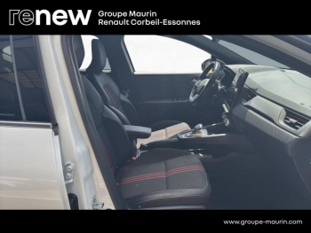 Photo 17 du bon plan RENAULT Captur 1.6 E-Tech hybride rechargeable 160ch RS Line occasion à 17990 €