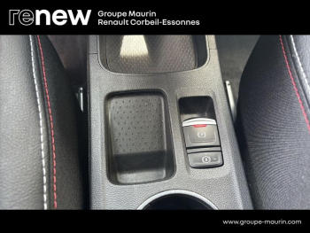 Photo 29 du bon plan RENAULT Captur 1.6 E-Tech hybride rechargeable 160ch RS Line occasion à 17990 €