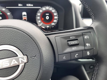Photo 24 du bon plan NISSAN Qashqai e-POWER 190ch N-Connecta occasion à 26890 €