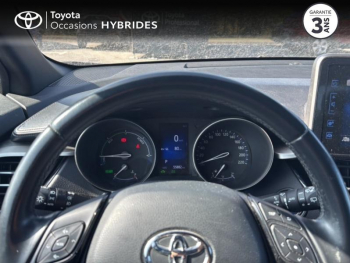 Photo 13 du bon plan TOYOTA C-HR 122h Edition 2WD E-CVT RC18 occasion à 19980 €