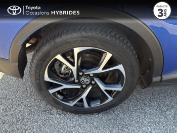 Photo 16 du bon plan TOYOTA C-HR 122h Edition 2WD E-CVT RC18 occasion à 19980 €