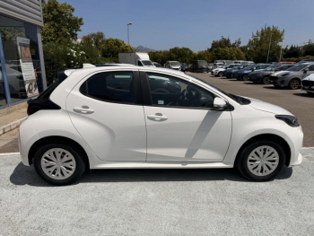 Photo 4 du bon plan TOYOTA Yaris 116h Dynamic 5p MY22 occasion à 19189 €