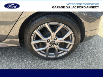 Photo 12 du bon plan FORD Fiesta 1.0 Flexifuel 95ch ST-Line 5p occasion à 14990 €