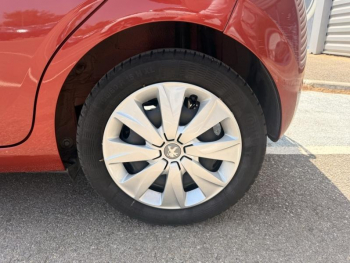 Photo 26 du bon plan PEUGEOT 108 VTi 72 Style S&S 5p occasion à 9290 €