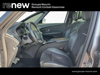 Photo 11 du bon plan RENAULT Scenic 1.3 TCe 140ch Black Edition - 21 occasion à 17890 €
