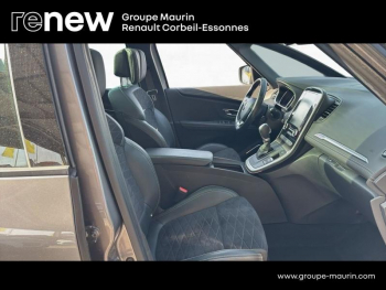 Photo 15 du bon plan RENAULT Scenic 1.3 TCe 140ch Black Edition - 21 occasion à 17890 €