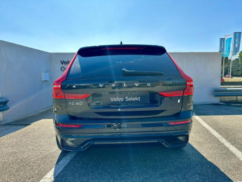 Photo 17 du bon plan VOLVO XC60 T8 AWD 310 + 145ch Polestar Engineered Geartronic occasion à 41290 €