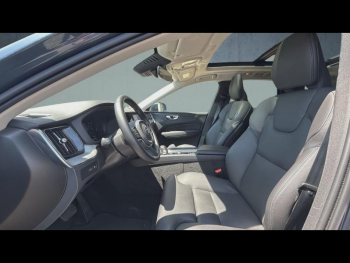 Photo 8 du bon plan VOLVO XC60 T6 Hybride Rechargeable 350ch Ultra Style Chrome Geartronic 8 AWD occasion à 52990 €