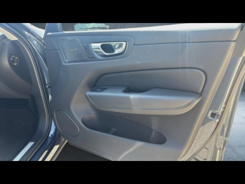 Photo 14 du bon plan VOLVO XC60 T6 Hybride Rechargeable 350ch Ultra Style Chrome Geartronic 8 AWD occasion à 52990 €