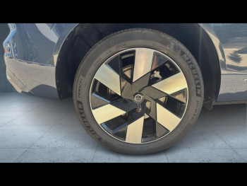 Photo 15 du bon plan VOLVO XC60 T6 Hybride Rechargeable 350ch Ultra Style Chrome Geartronic 8 AWD occasion à 52990 €