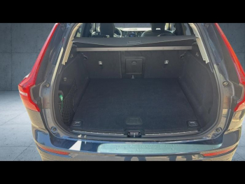 Photo 16 du bon plan VOLVO XC60 T6 Hybride Rechargeable 350ch Ultra Style Chrome Geartronic 8 AWD occasion à 52990 €