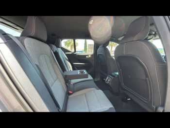 Photo 13 du bon plan VOLVO XC40 B3 163ch Start DCT 7 occasion à 30900 €