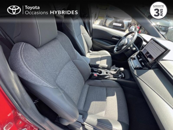 Photo 6 du bon plan TOYOTA Corolla 1.8 140ch Design MY24 occasion à 27490 €