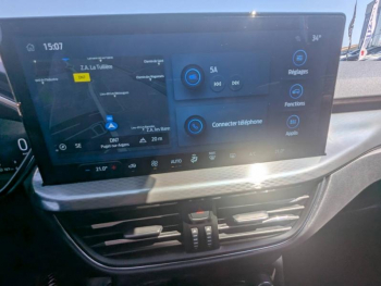 Photo 16 du bon plan FORD Kuga 2.5 Duratec 180ch Hybrid FlexiFuel Titanium Powershift occasion à 31870 €