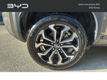 Photo 19 du bon plan TOYOTA Yaris Cross 116h Design MY22 occasion à 22990 €