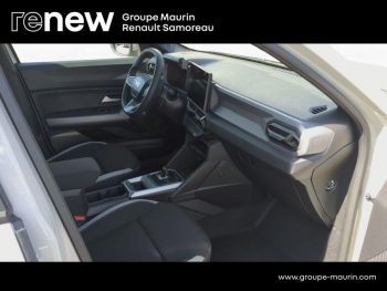 Photo 16 du bon plan DACIA Duster 1.8 hybrid 155ch Journey occasion à 27500 €