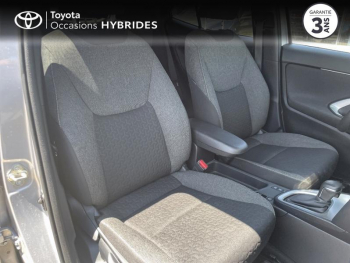 Photo 19 du bon plan TOYOTA Yaris Cross 116h Design MY22 occasion à 22490 €